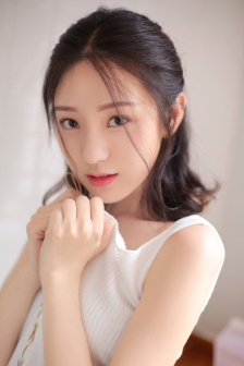 《不戴套的瑜伽教练3》完整版